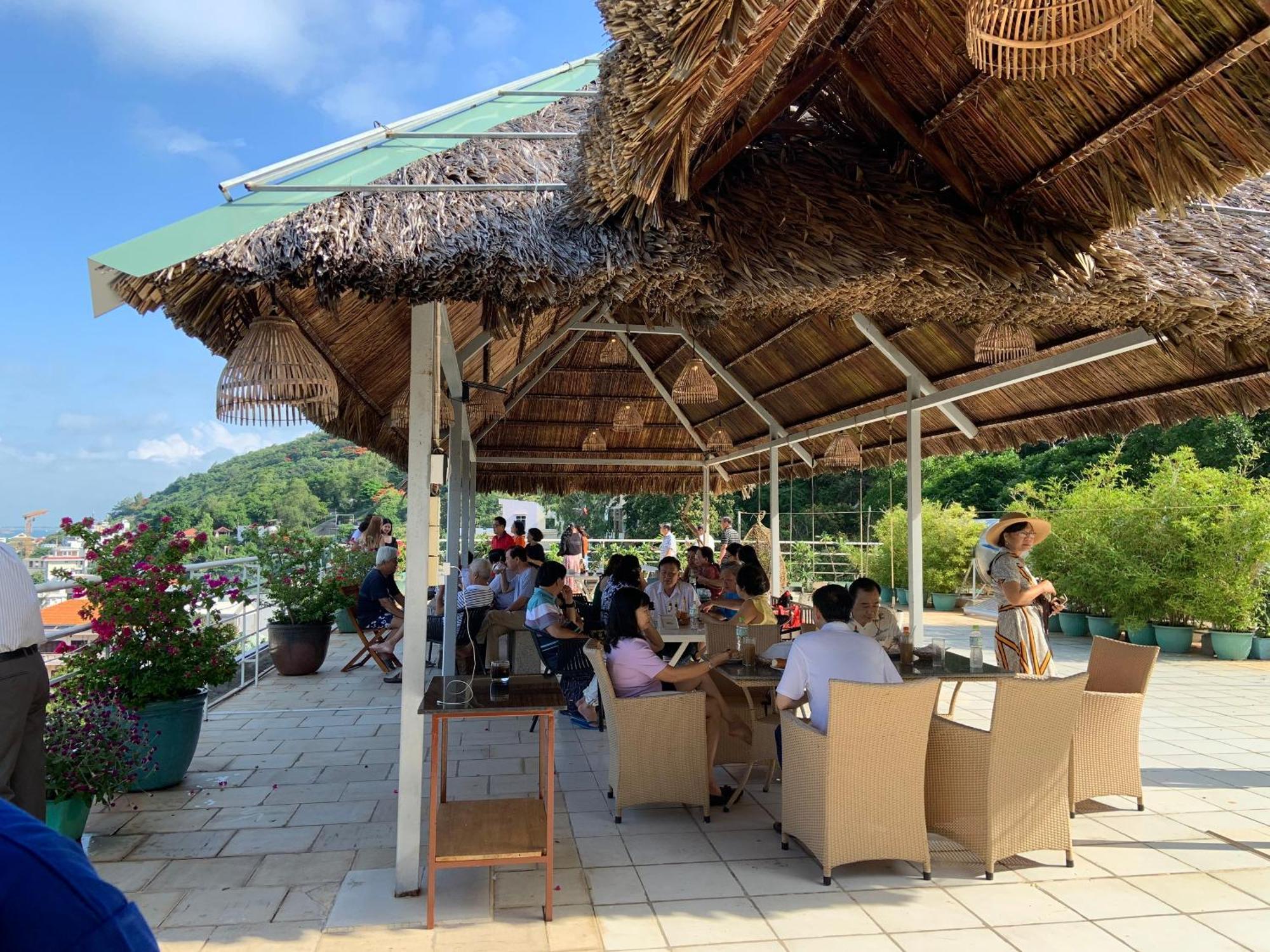 Ananas Beach Hotel Vung Tau Zewnętrze zdjęcie