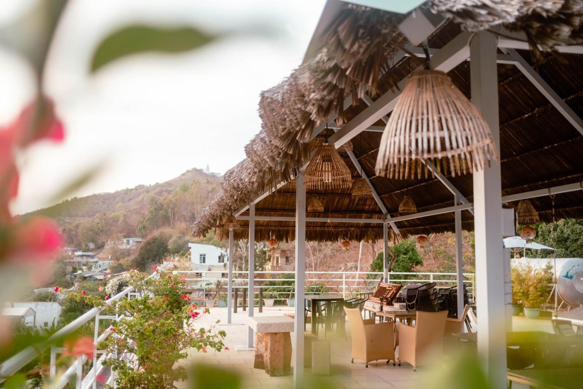 Ananas Beach Hotel Vung Tau Zewnętrze zdjęcie